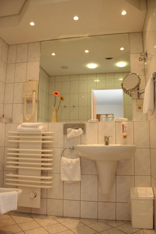 Hotel Ascania Aschersleben Ruang foto